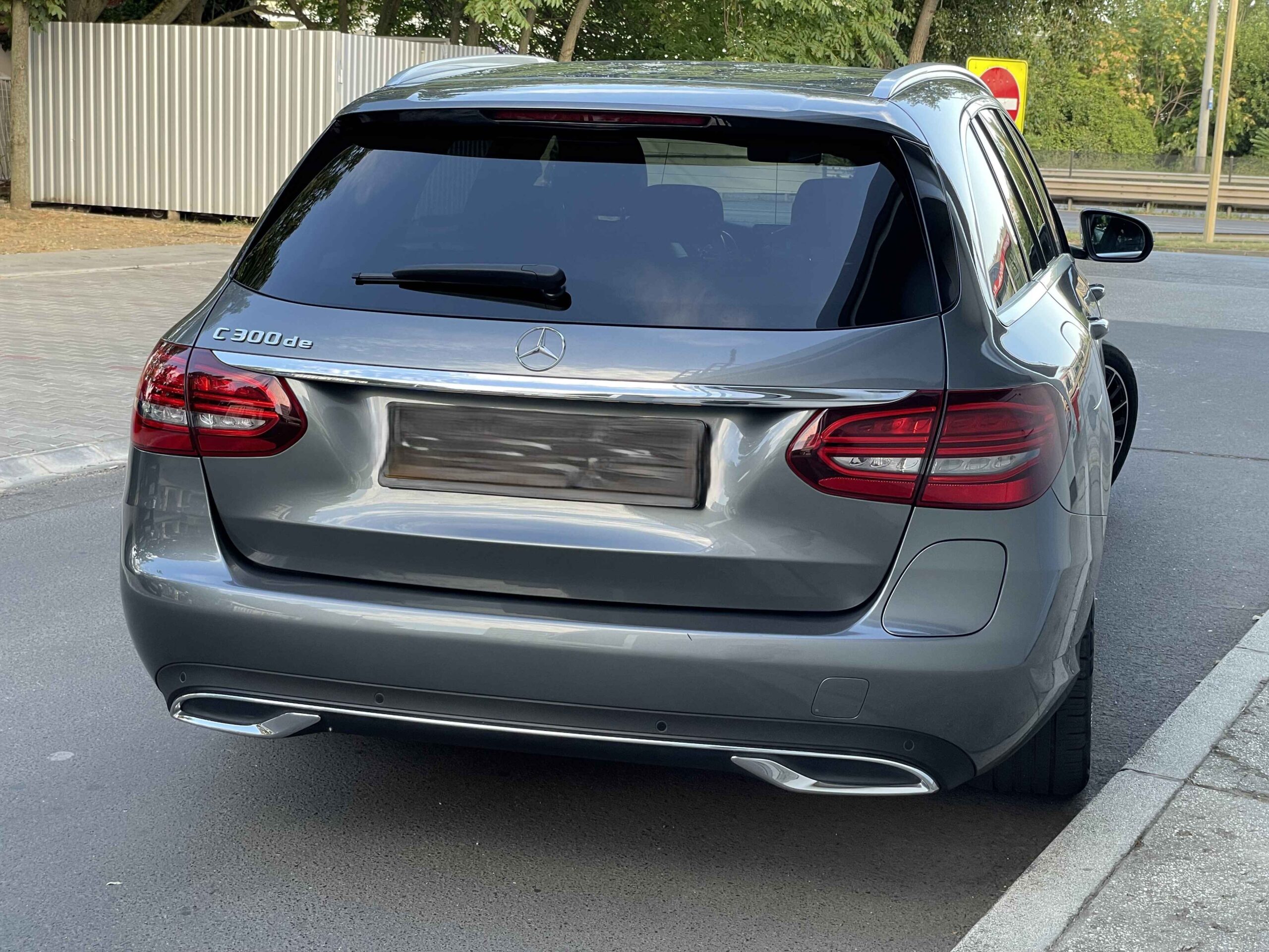 Mercedes Benz C300de 2020