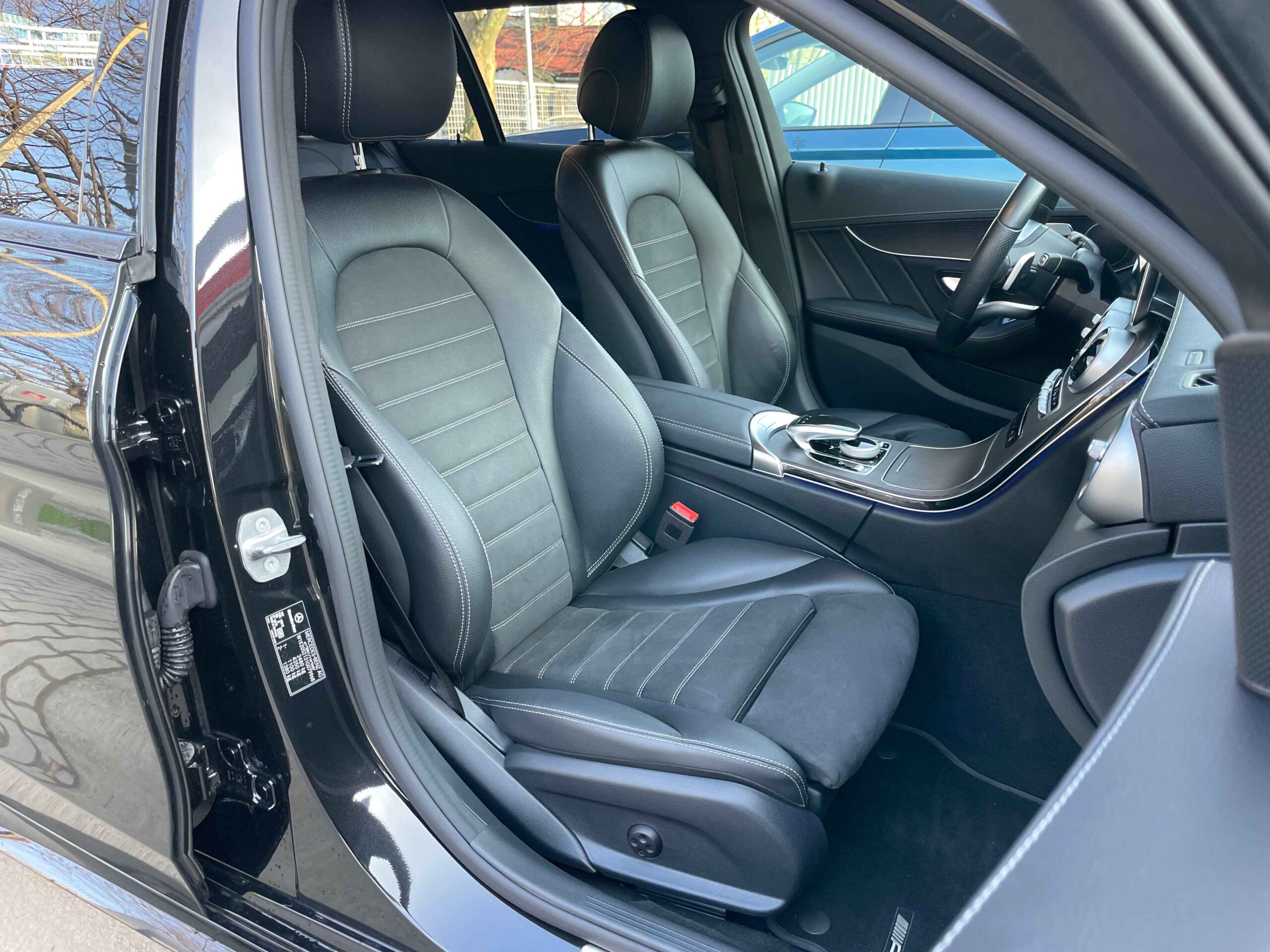 Mercedes Benz C300de 2021